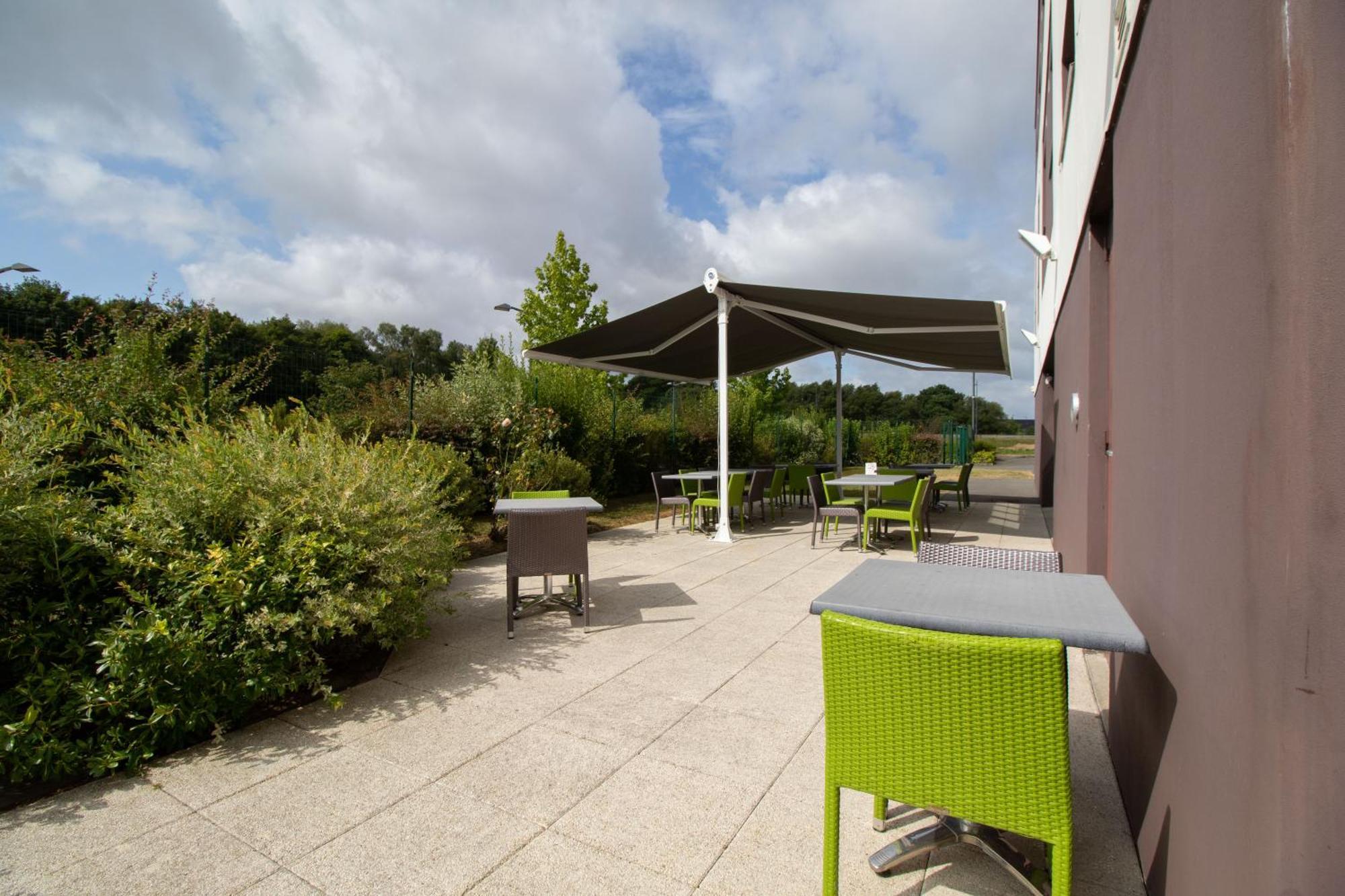 Brit Hotel L'adresse Saint-Onen-la-Chapelle Exterior foto